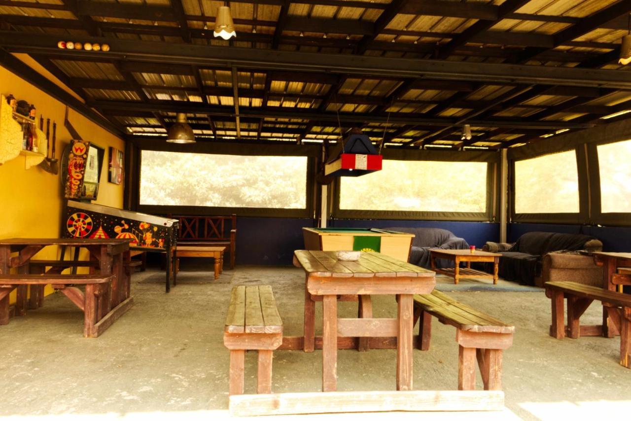 Backpackers Connection @ Jnb Airport Hostel Benoni Ngoại thất bức ảnh