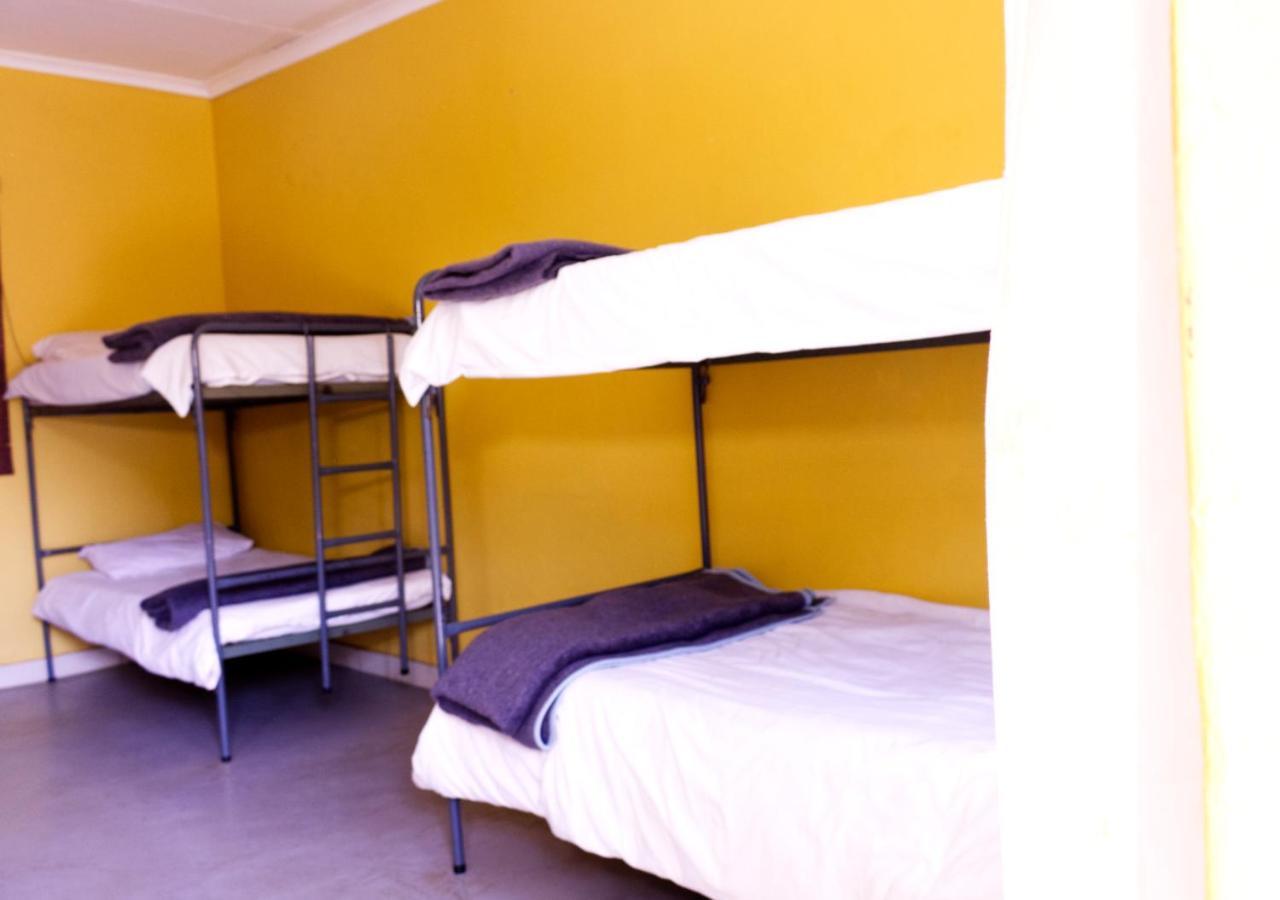 Backpackers Connection @ Jnb Airport Hostel Benoni Ngoại thất bức ảnh
